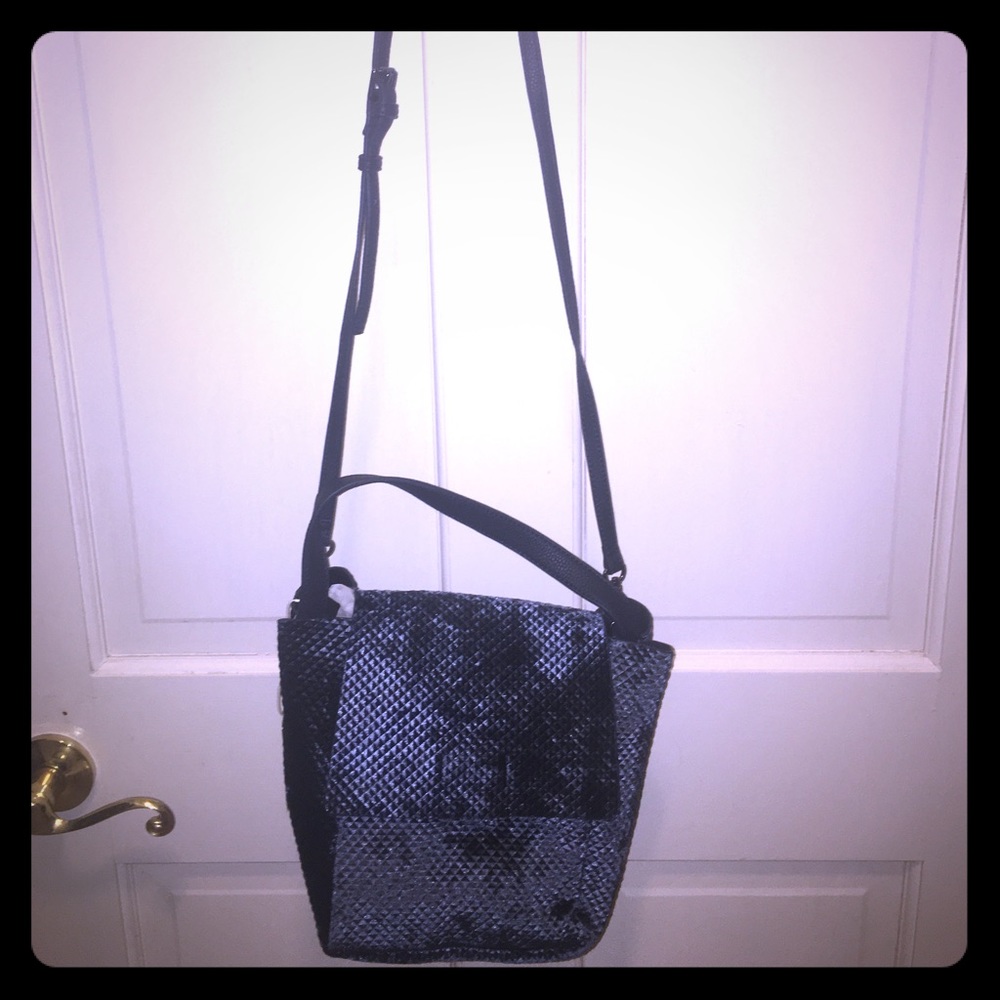 New deux lux cross body slate blue “velvet” bag